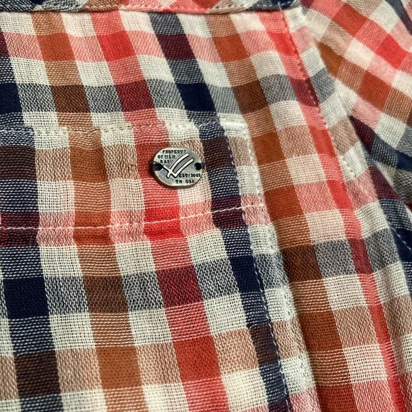 William Rast shirt- small - Picture 3 of 7